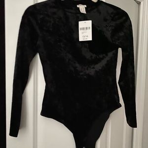 Girls bodysuit from forever 21 never worn